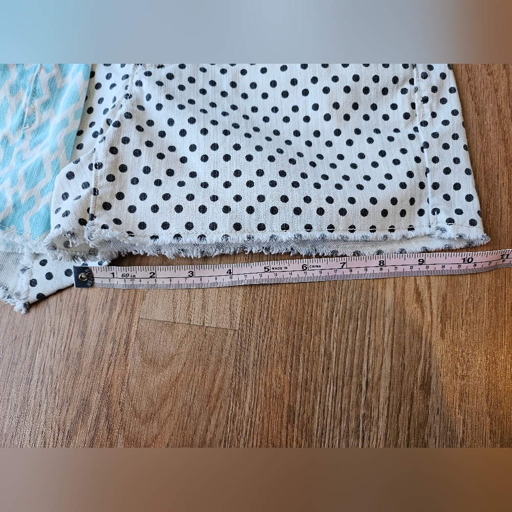 Gap Pattern Shorts - image 7